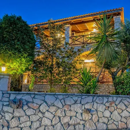 Orfeas Villa *